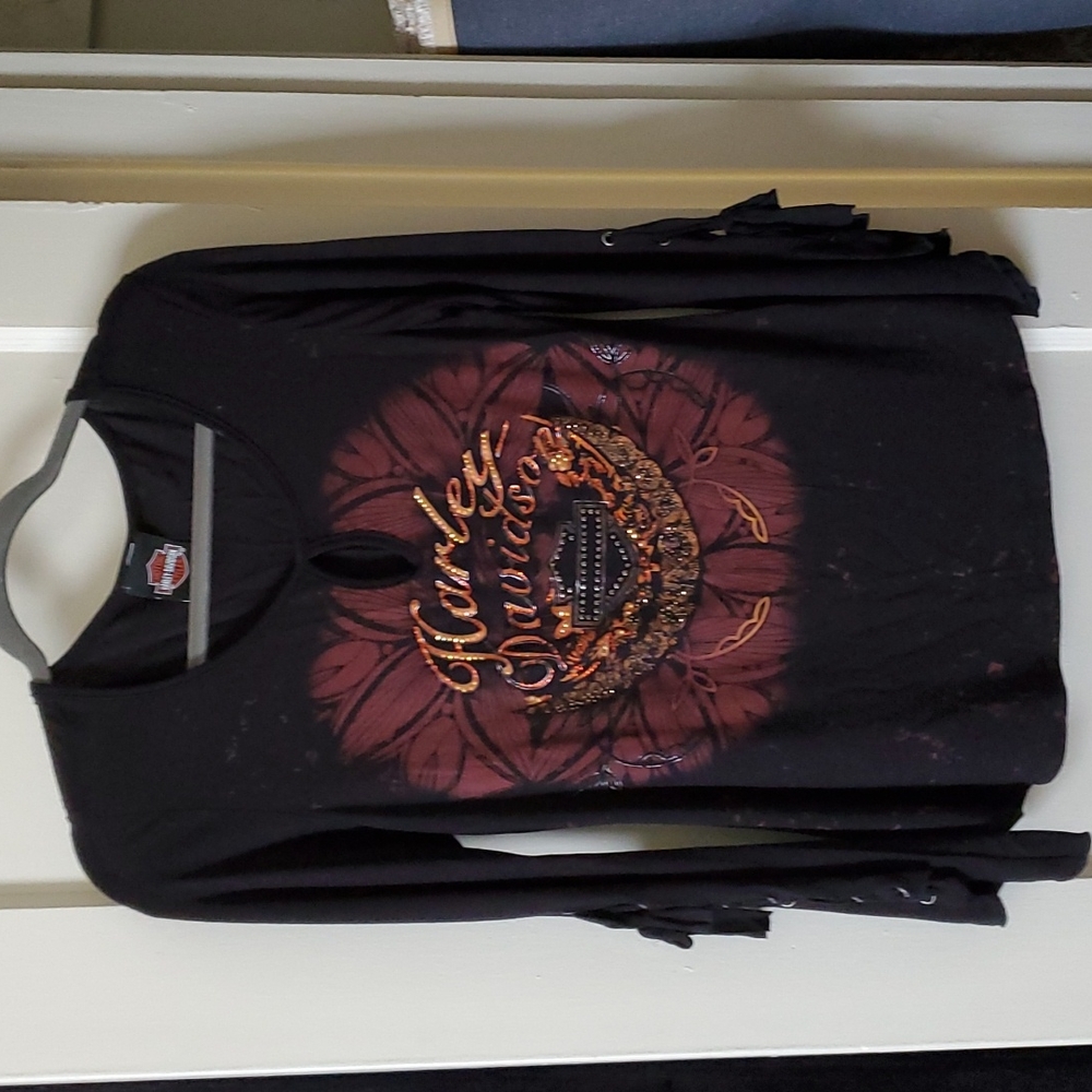 Ladies Harley shirt size M